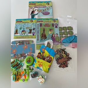 Scooby-Doo Party Bundle- Food Trays, Decor, Game, Party Favors